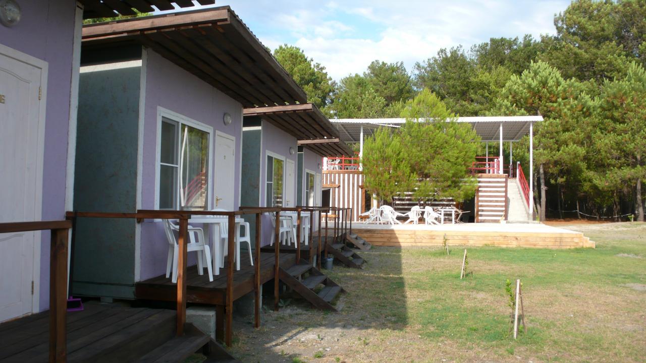 Mini-Hotel Forest Club Pizunda Exterior foto